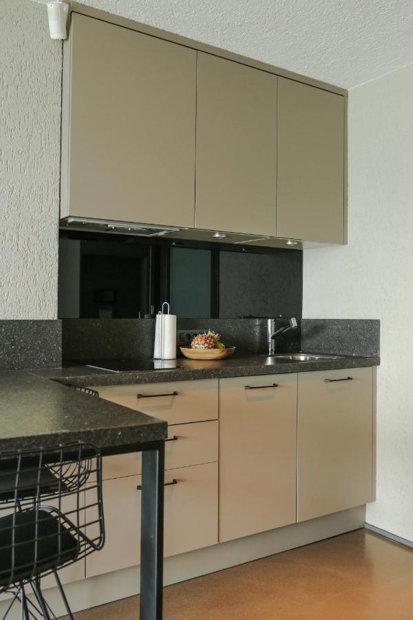 Apartament Surfer Caravan Gastro Pub Suites- Adults Only