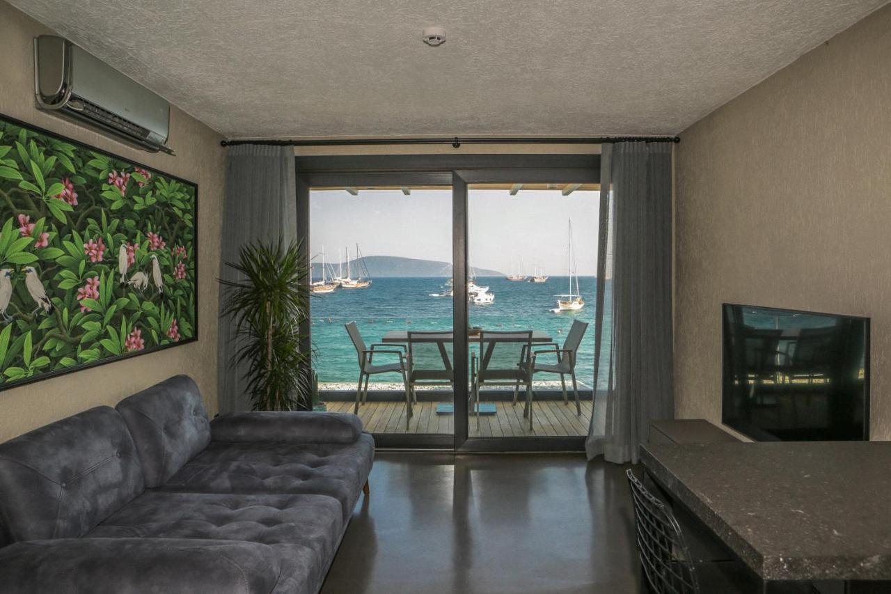 Surfer Caravan Gastro Pub Suites- Adults Only Apartament