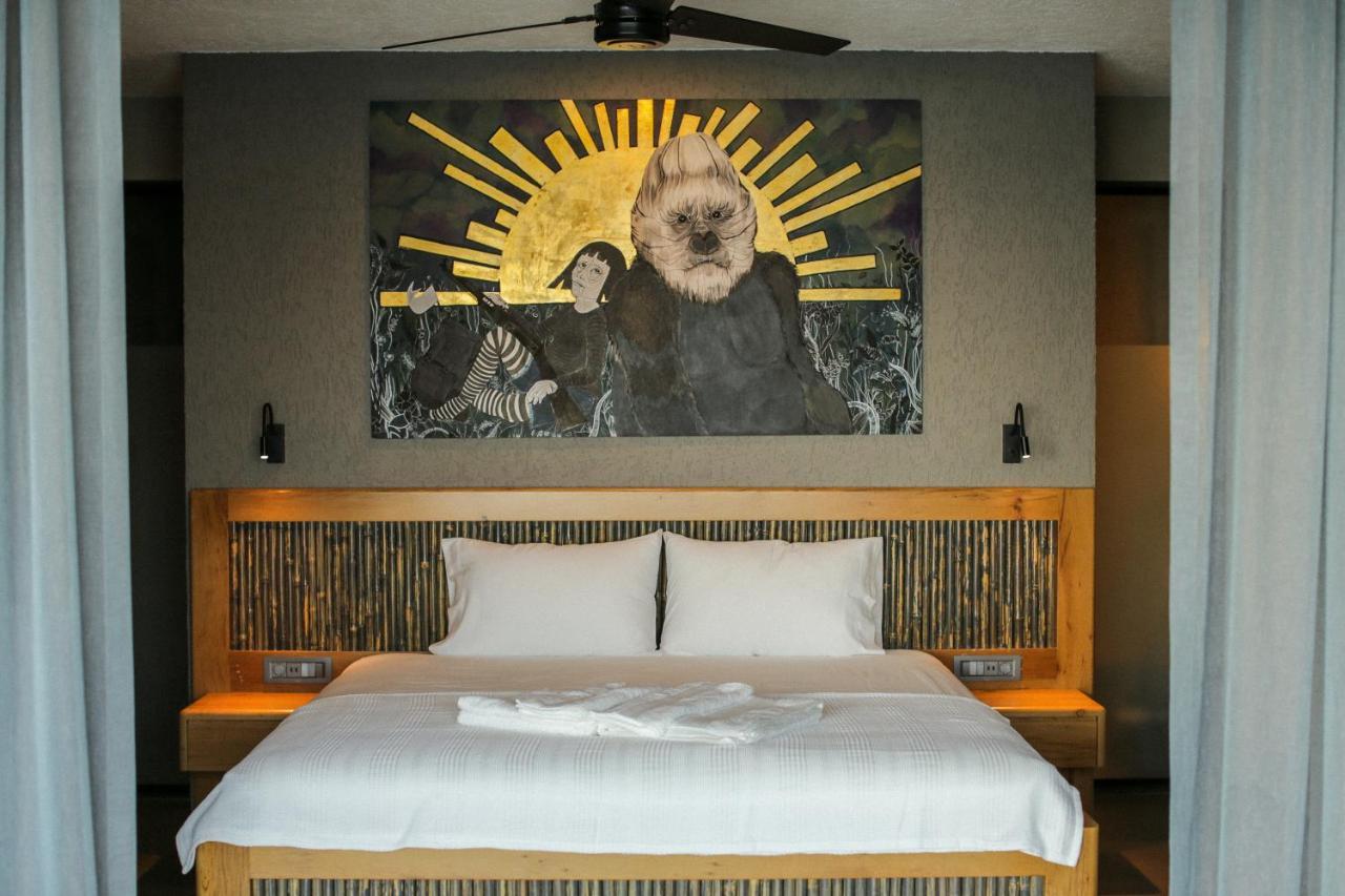 Surfer Caravan Gastro Pub Suites- Adults Only Apartament